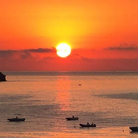 Taormina Wonderful Seaview Lejlighed *